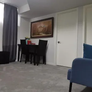 Homestay At Devonshire Canada